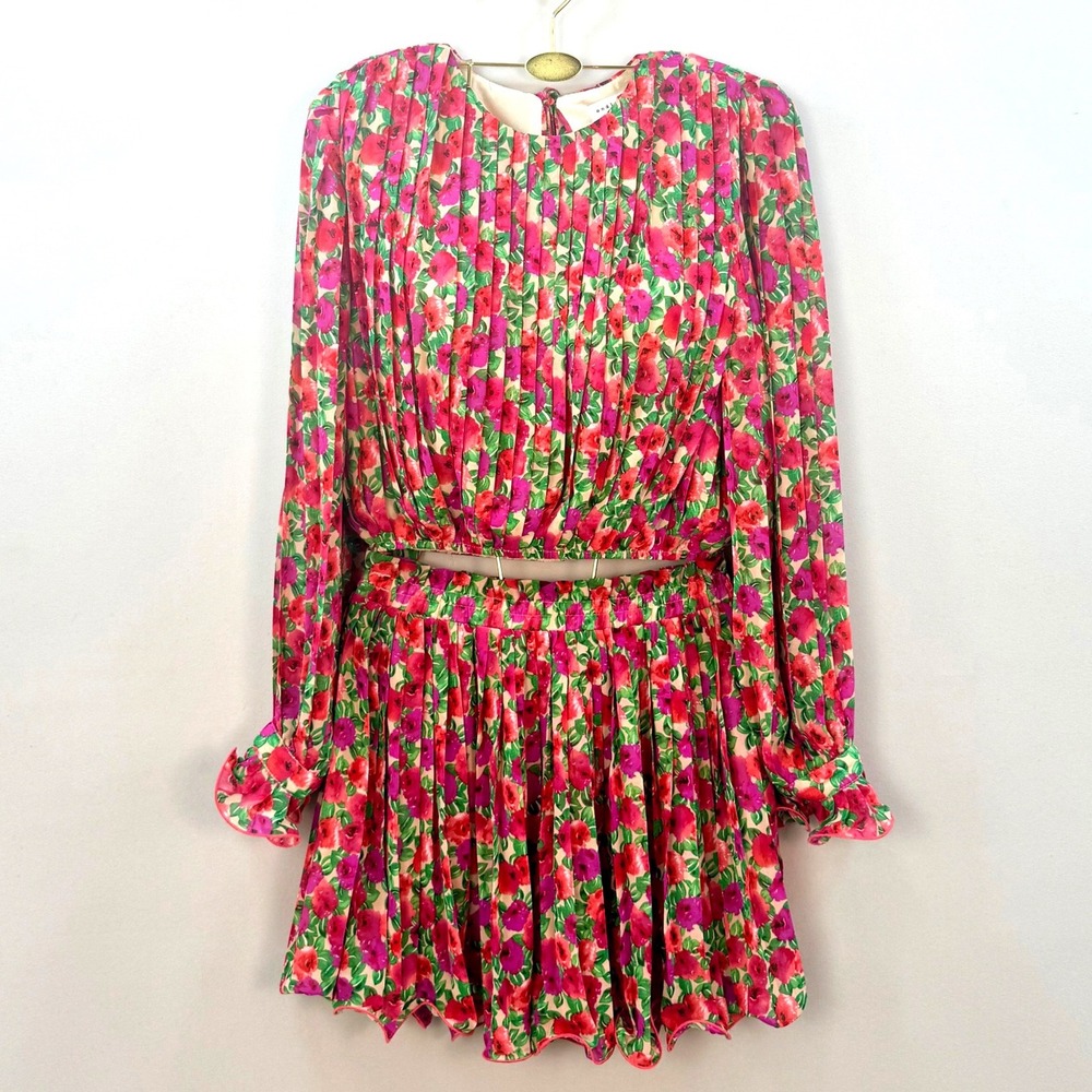 Endless Rose Floral Pleated Two Piece Set Pink Red Crop Top Mini Skirt Small
